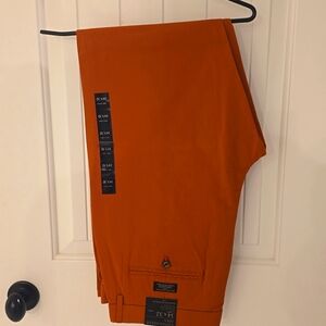 Banana Republic Summer-Weight Aiden Chinos, 34 x 32